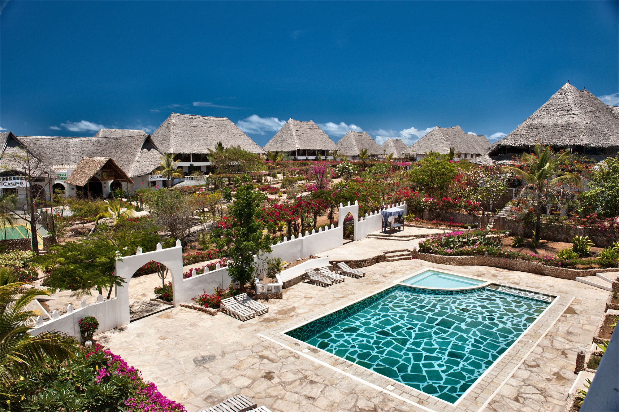 Jacaranda Beach Resort Watamu Exterior foto